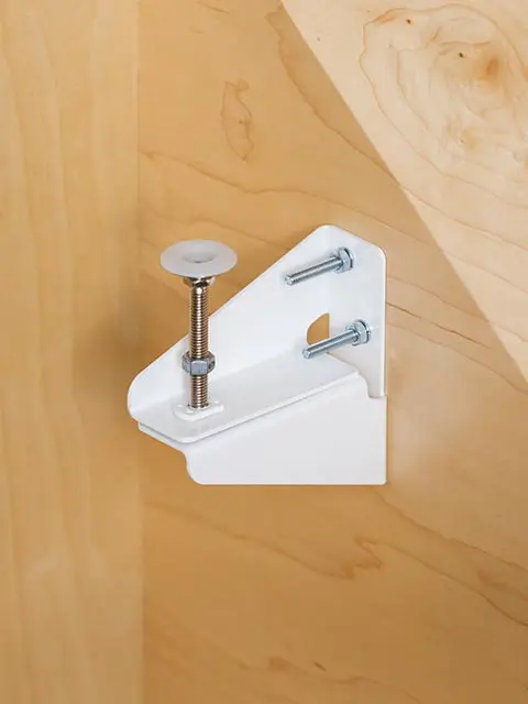 sink-lift-single-bracket-installed-cropped.jpg